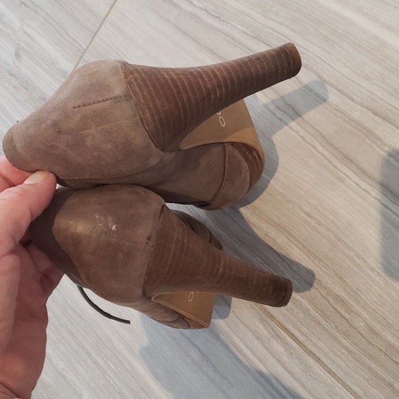 Oxford Style Booties - Picture 4 of 6